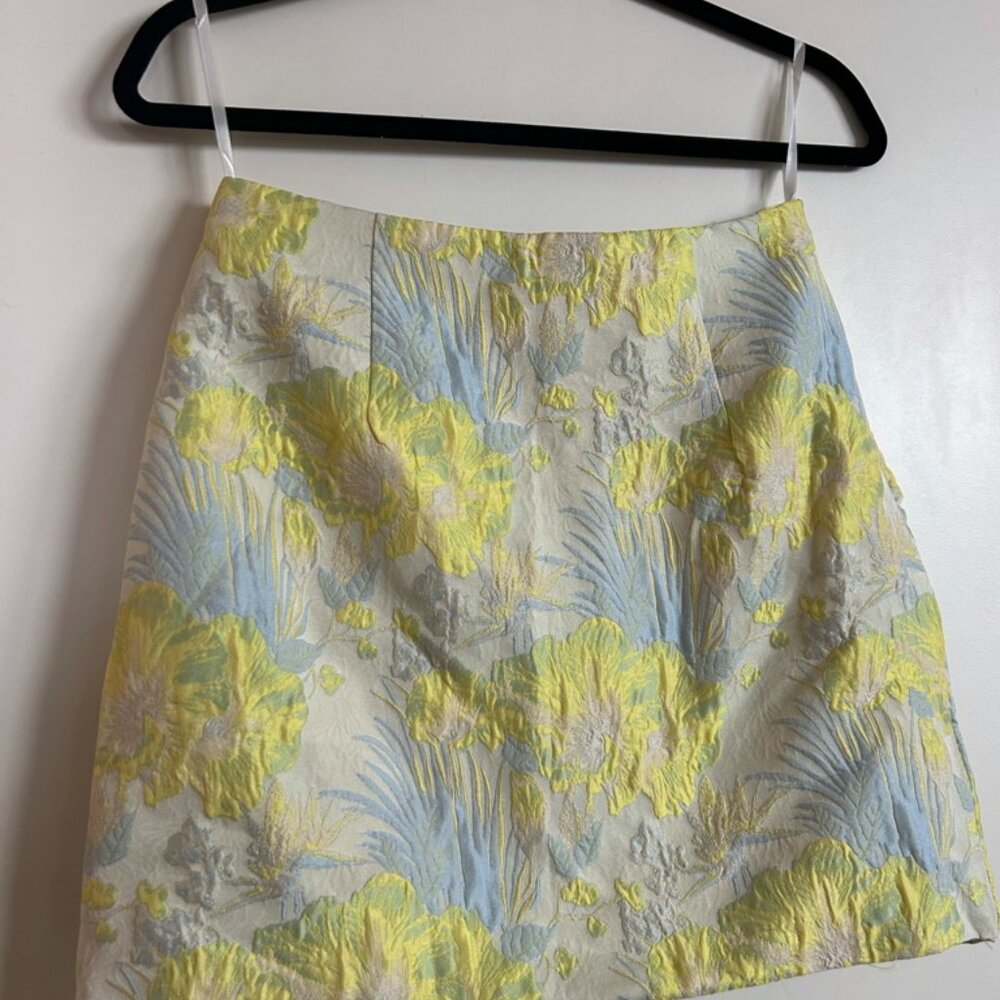 Matching Floral Set - Picture 5 of 7